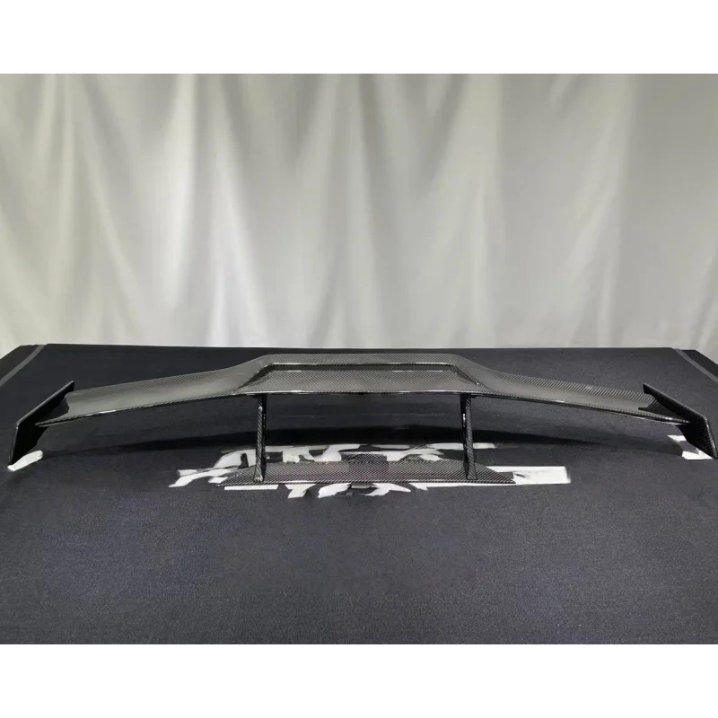 Automotive Parts for  Huracan LP580 LP610 EVO Upgraded Rear Spoiler, Dry Carbon Fiber Rear Spoiler Body Kit